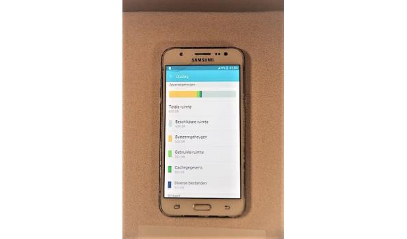 smartphone SAMSUNG Galaxy J5, cap 8Gb, zonder lader, met gebruikssporen, werking niet gekend, paswoord niet gekend